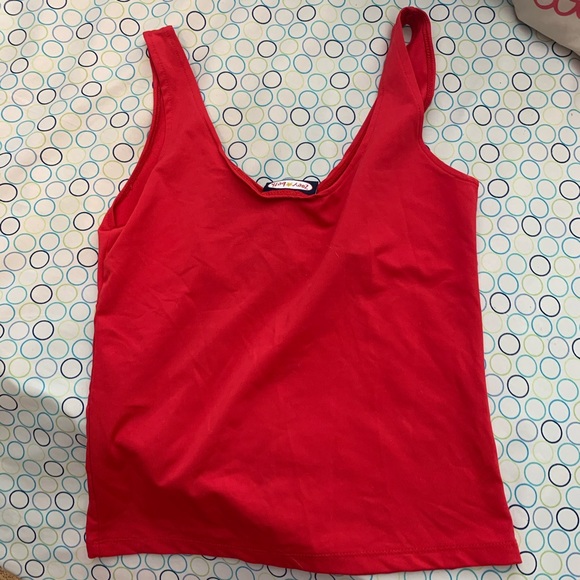 Red crop top - Picture 2 of 3